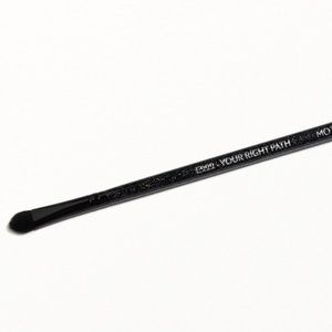 MOTD COSMETICS E222 - your right path makeup brush
